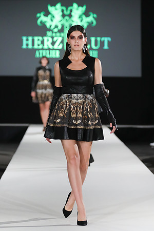 2020-09-11-MQVFW-21-00h-a-Manufaktur Herzblut-SW-118