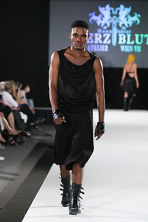 2020-09-11-MQVFW-21-00h-a-Manufaktur Herzblut-SW-077