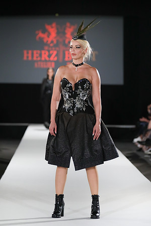 2020-09-11-MQVFW-21-00h-a-Manufaktur Herzblut-SW-063
