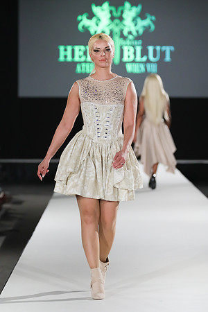 2020-09-11-MQVFW-21-00h-a-Manufaktur Herzblut-SW-134