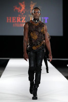 2020-09-11-MQVFW-21-00h-a-Manufaktur Herzblut-SW-009
