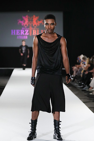 2020-09-11-MQVFW-21-00h-a-Manufaktur Herzblut-SW-078
