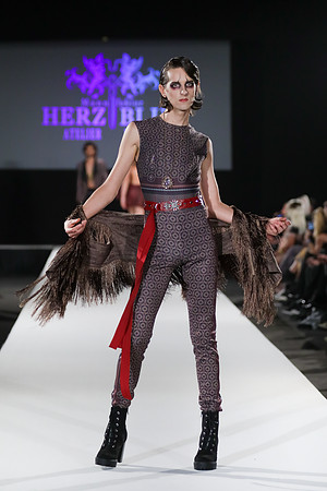 2020-09-11-MQVFW-21-00h-a-Manufaktur Herzblut-SW-044