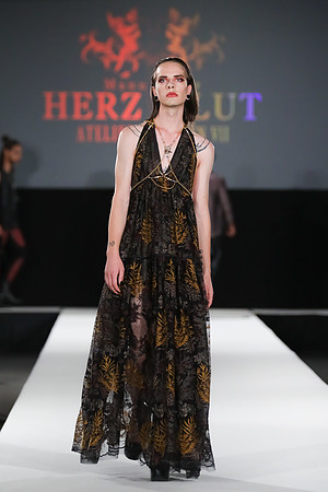 2020-09-11-MQVFW-21-00h-a-Manufaktur Herzblut-SW-048