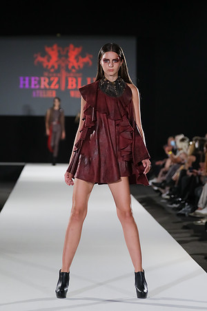 2020-09-11-MQVFW-21-00h-a-Manufaktur Herzblut-SW-041