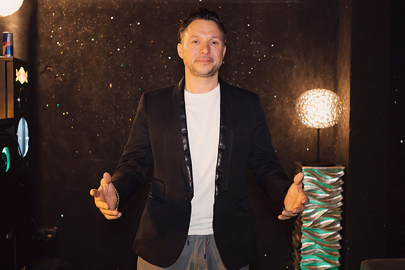 Daniel Stock-JAN-2022-106