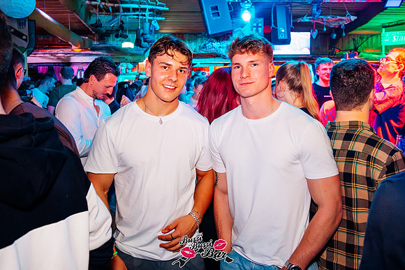 BUSSI BUSSI BAR-SINGLE PARTY 2025-009