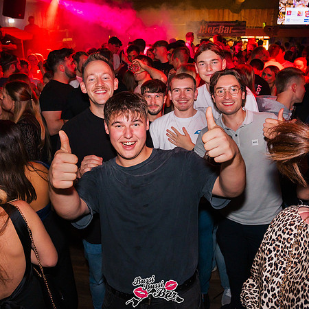 BUSSI BUSSI BAR - 90er 2000er Party-779