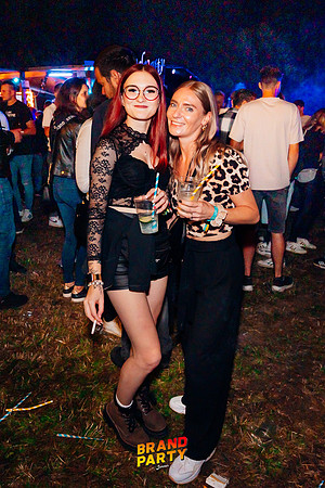 BRANDPARTY 2025-7743