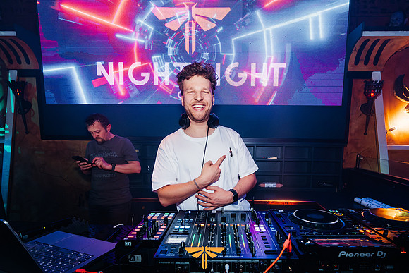 NIGHTLIGHT-BLAULICHT-PARTY Vol.1-014