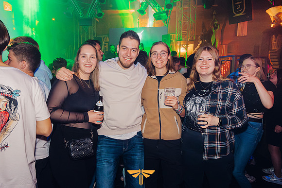 NIGHTLIGHT-BELOHNEN-1395-Verbessert-RR