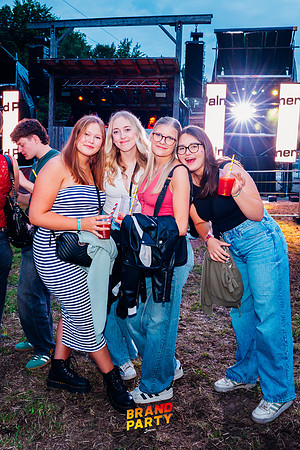 BRANDPARTY 2025-6601