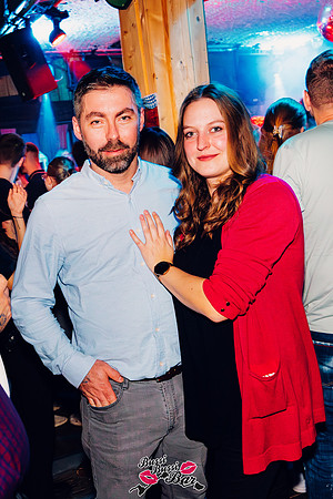 BUSSI BUSSI BAR-80er90er-DEZ24-676