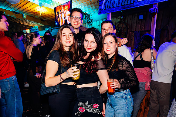 BUSSI BUSSI BAR-80er90er-DEZ24-736