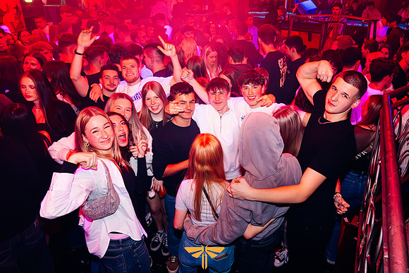 NIGHTLIGHT-GYM PARTY-821
