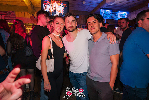 BUSSI BUSSI BAR - 90er 2000er Party-950