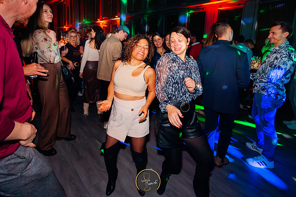 Sparkling Munich-Sundowner Afterwork Party Highlight Towers-889-Verbessert-RR