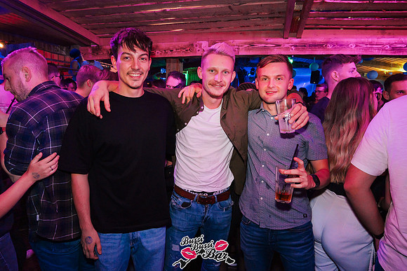 BUSSI BUSSI BAR - 90er 2000er Party-907