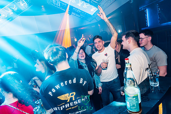 LOBO-3CLUBS 1 PARTY-2025-954