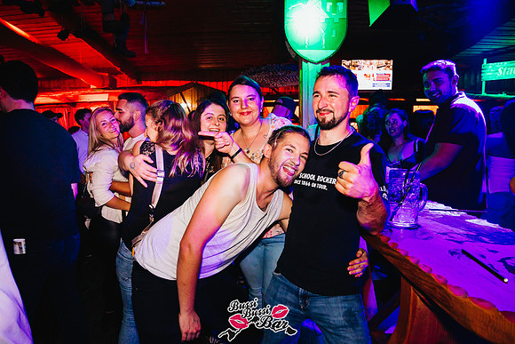 BUSSI BUSSI BAR-SAISONSTART 2024-1375