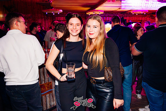 BUSSI BUSSI BAR-80er90er-DEZ24-160