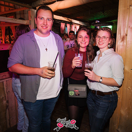 BUSSI BUSSI BAR - 90er 2000er Party-296