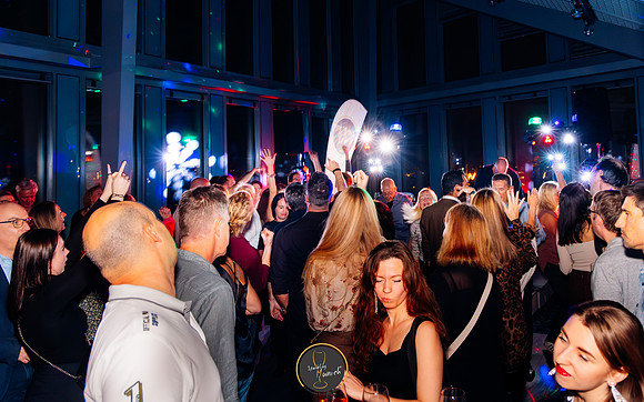 Sparkling Munich-Sundowner Afterwork Party Highlight Towers-555-Verbessert-RR