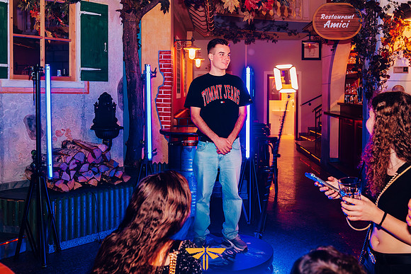 ABSOLUT NIGHTLIGHT-11
