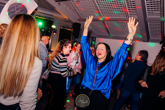 Sparkling Munich-Sundowner Afterwork Party Highlight Towers-282-Verbessert-RR