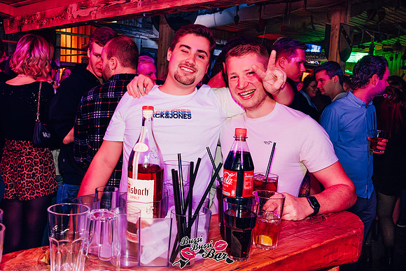 BUSSI BUSSI BAR-Wuid und durschtig-110