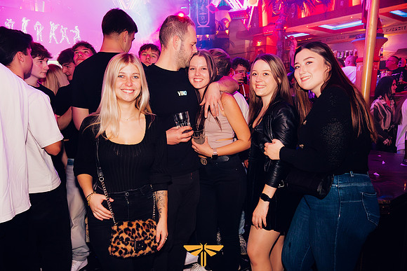 NIGHTLIGHT-GYM PARTY-377