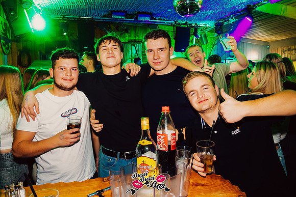 Bussi Bussi Bar-Da Niklo kimmd-122