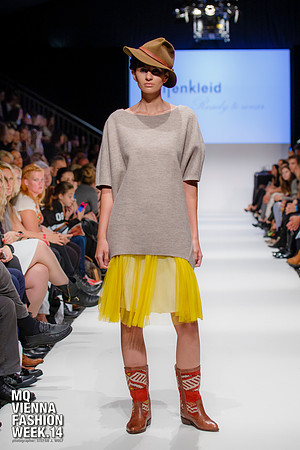 2014-09-13-MQVFW-Elfenkleid-SW-007