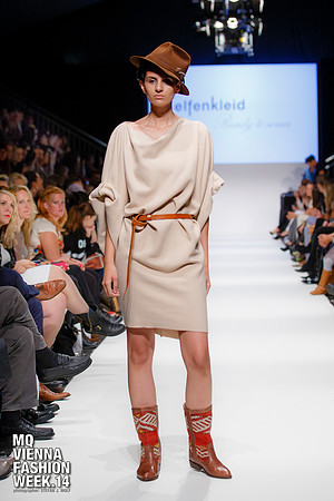 2014-09-13-MQVFW-Elfenkleid-SW-044