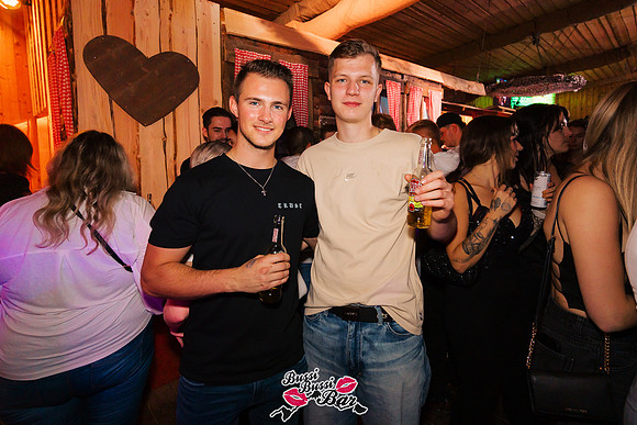 BUSSI BUSSI BAR - 90er 2000er Party-385