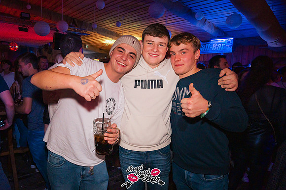 BUSSI BUSSI BAR - 90er 2000er Party-908