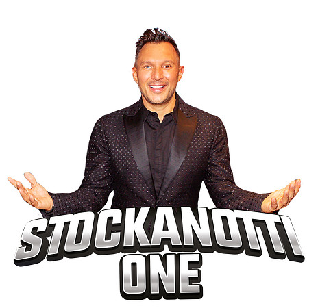 Daniel Stock- Hintergrund Montage Cutout ONE2020