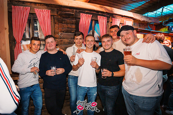 BUSSI BUSSI BAR - 90er 2000er Party-413