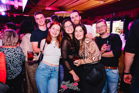 BUSSI BUSSI BAR-80er90er-DEZ24-367