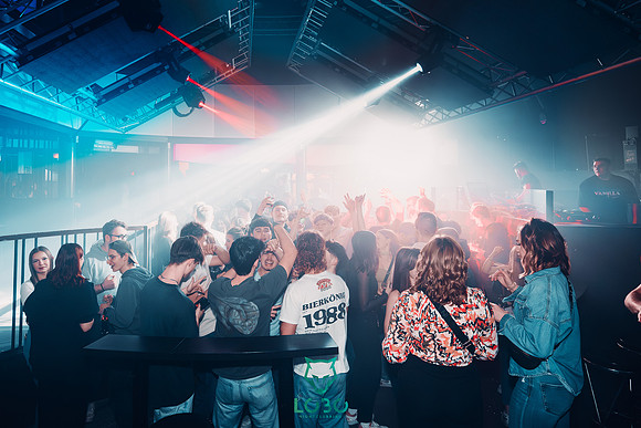 LOBO-3CLUBS 1 PARTY-2025-875