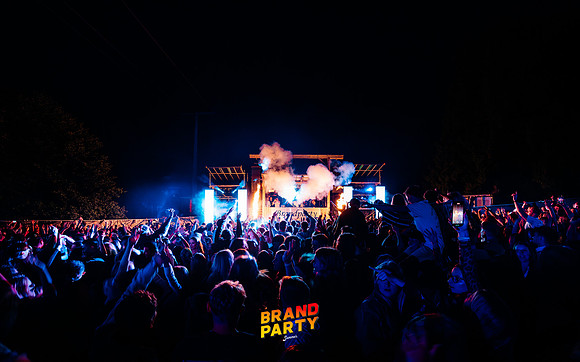 Brandparty 2025-9800