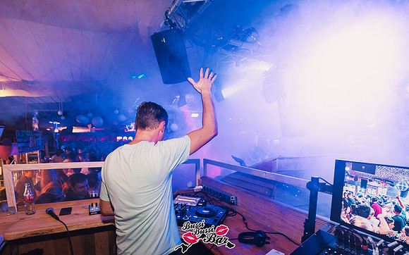 BUSSI BUSSI BAR - 90er 2000er Party-558
