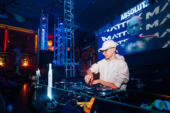 ABSOLUT NIGHTLIGHT-485