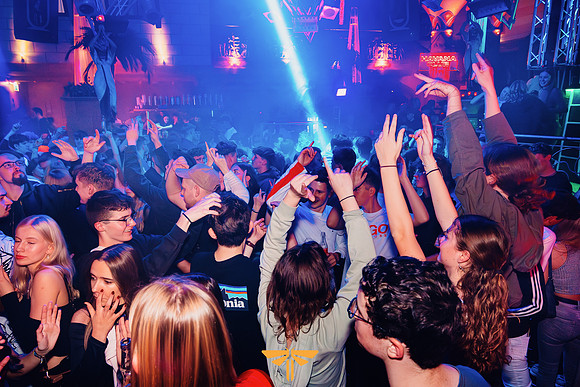 NIGHTLIGHT-GYM PARTY-231