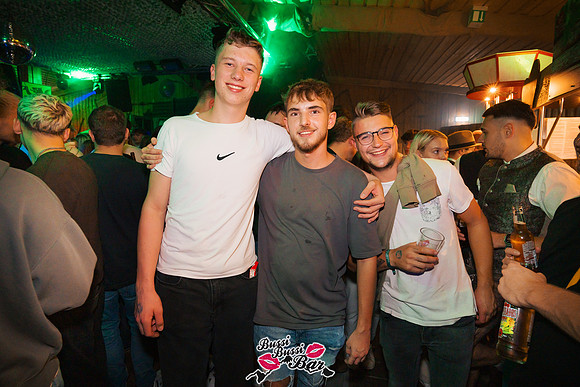 BUSSI BUSSI BAR - 90er 2000er Party-994