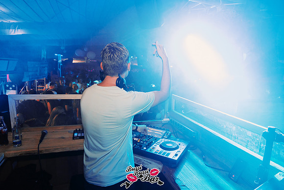 BUSSI BUSSI BAR - 90er 2000er Party-1035