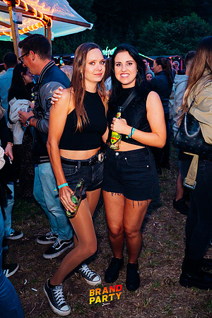 BRANDPARTY 2025-6811