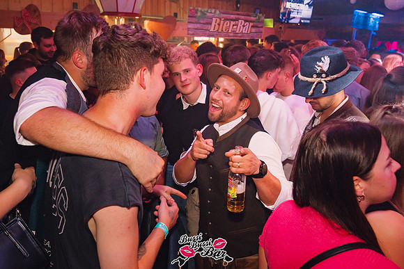 BUSSI BUSSI BAR - 90er 2000er Party-631