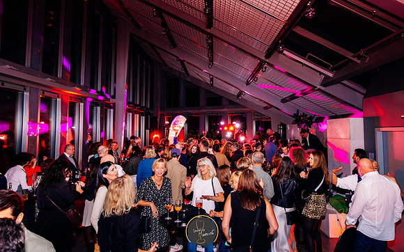 Sparkling Munich-Sundowner Afterwork Party Highlight Towers-237-Verbessert-RR