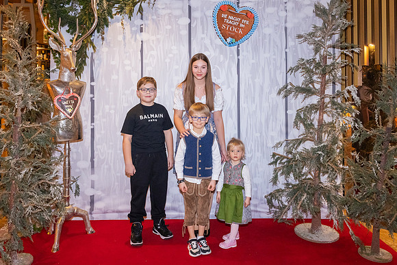 STOCK resort - Nacht der Tracht 2024-0132